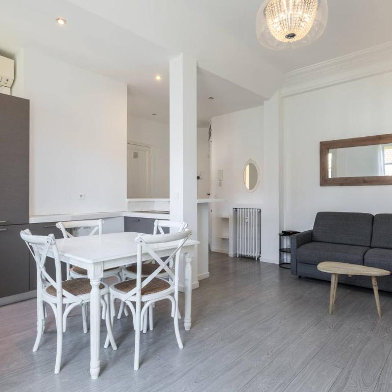 Charmant 2 pieces dans le carre d or - Appartement avec Balcon - 19