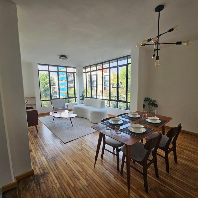 Classic and Modern in Roma - Two-Bedroom Apartment - 15