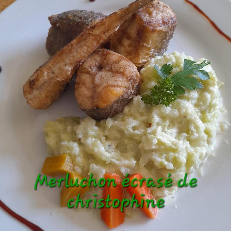 La maison de Jo - Zimmer mit Kingsize-Bett und Gartenblick. - 15