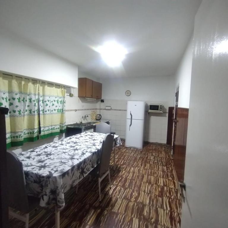 De Mis Amores - Two-Bedroom House - 2