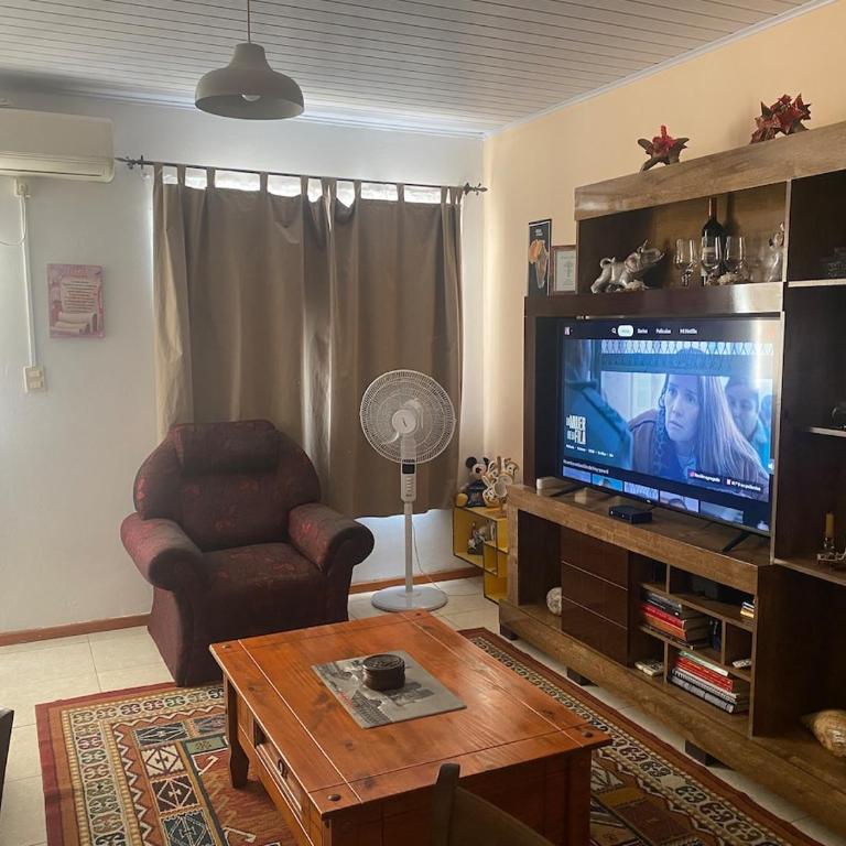 Apto Grande Cerca de la Playa - Two-Bedroom House - 1