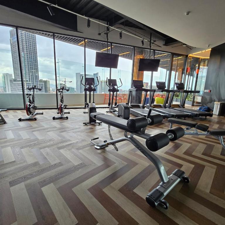 Balconied Peaceful Apt in High-rise with Amenities - Estudio Deluxe con cama grande - 16
