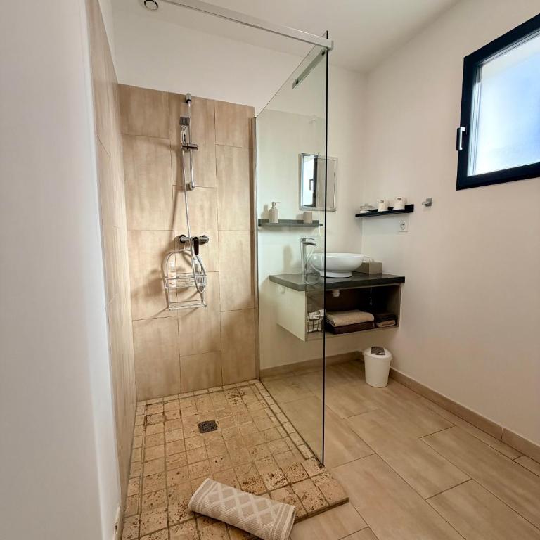 CARPE DIEM Résidence Hôtelière - Chambre Double avec Lit d'Appoint - 4