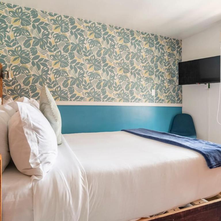 Experience Roma Norte in Eclectic Balconied Apt - Apartment with Balcony - 11