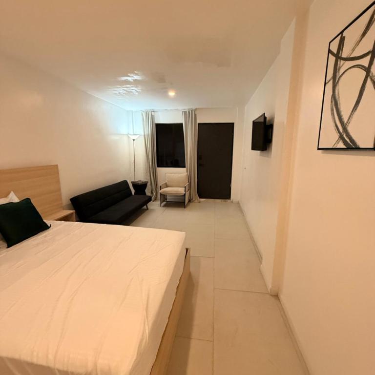 RA Suites - Suite Apartment - 4