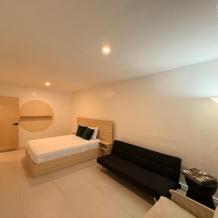 RA Suites - Suite Apartment - 6