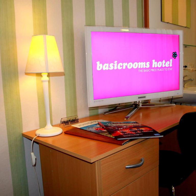 BasicRooms Hotel - Habitación Individual con baño compartido - 3