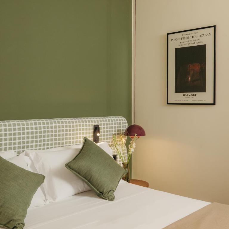H Regas Adults Only - Standard Plus Double Room with Free Parking - 8