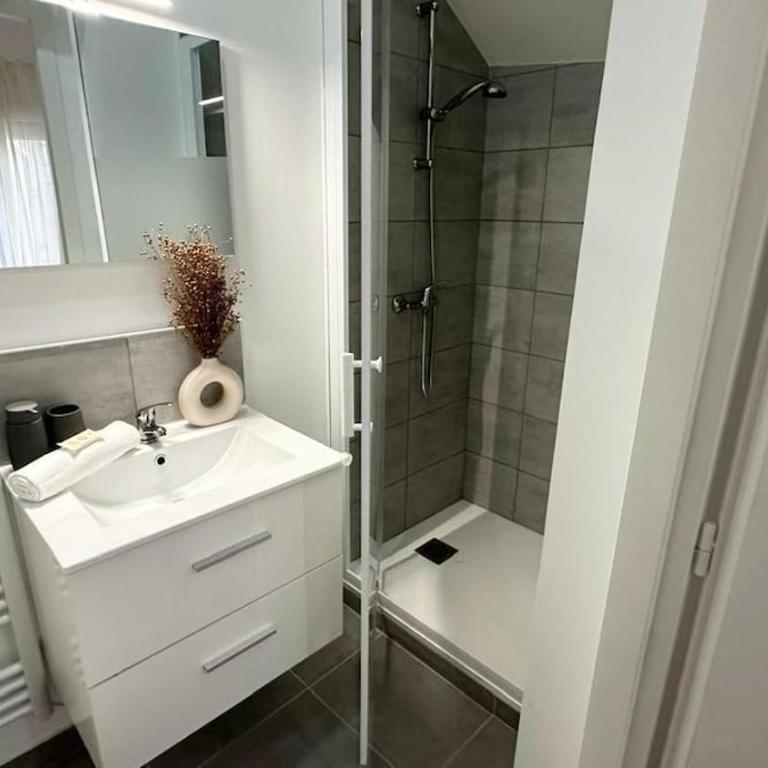 76 St Pierre - 1 Bedroom - Vaise - Appartamento con 1 Camera da Letto - 8