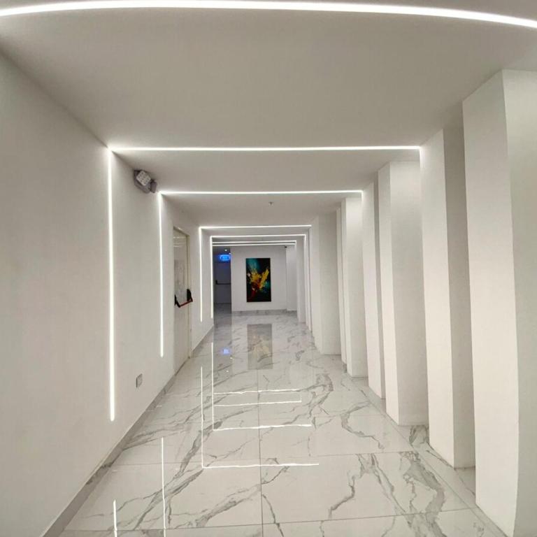 Luxury 2BR Apartment Near Cuenca Center Sleeps 5 - Apartamento de 2 dormitorios - 33