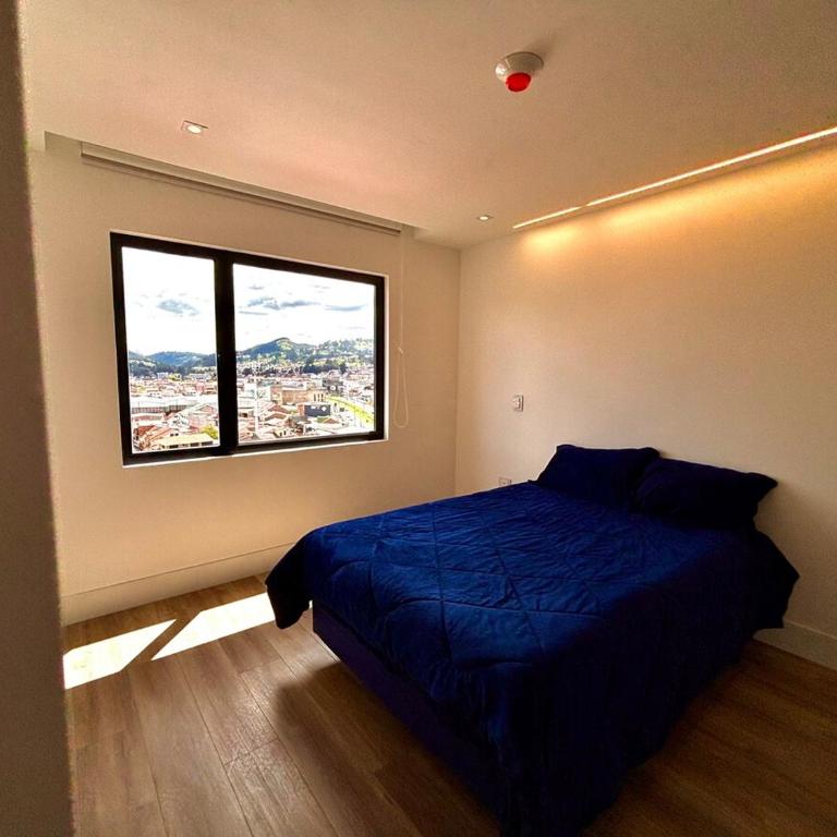 Luxury 2BR Apartment Near Cuenca Center Sleeps 5 - Apartamento de 2 dormitorios - 42