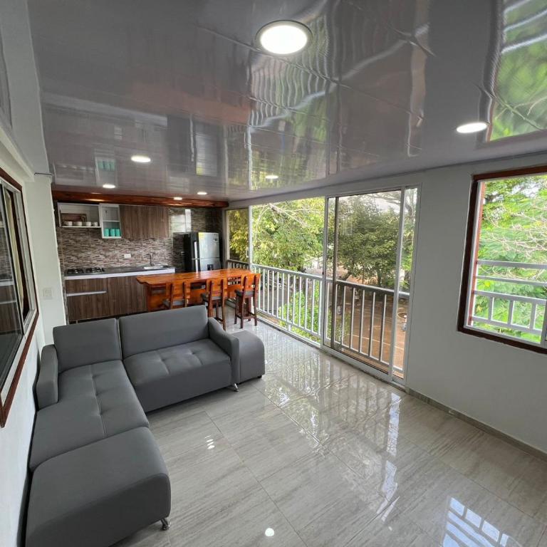 Apartamentos Manatwar - Three-Bedroom Deluxe Apartment - 1