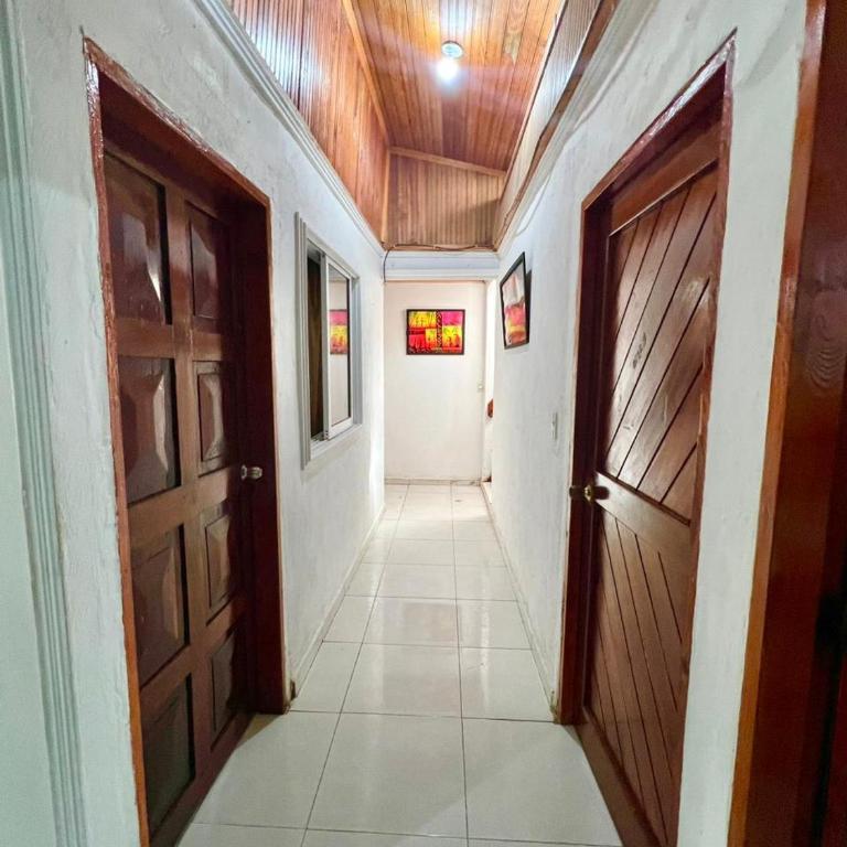 Apartamentos Manatwar - Apartamento con 4 dormitorios - 4