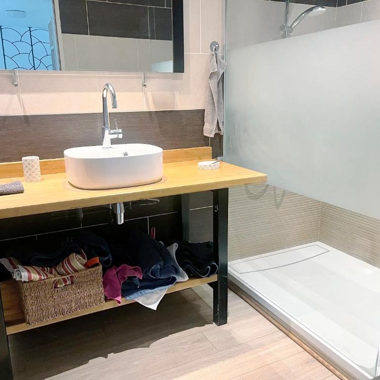 Meublé premium Maryline T2 65 m2 - Appartamento con 1 Camera da Letto - 9