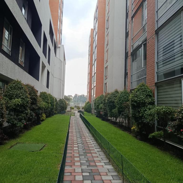 Departamento para Grupo Quito norte cerca Solca y Embajada EEUU - Two-Bedroom Apartment - 10