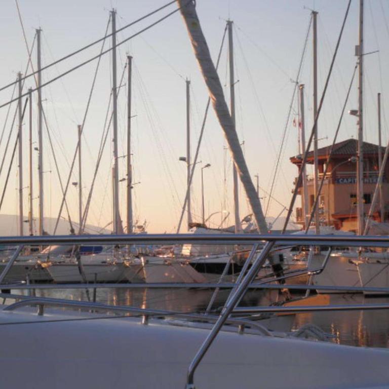 Studio cabine climatisé avec terrasse et garage - 4 couchages, St Raphaël - FR-1-226A-180 - Apartamento - 20