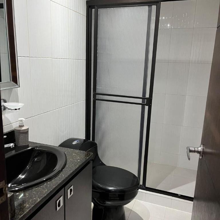 Spacious and bright - One-Bedroom Apartment - 6