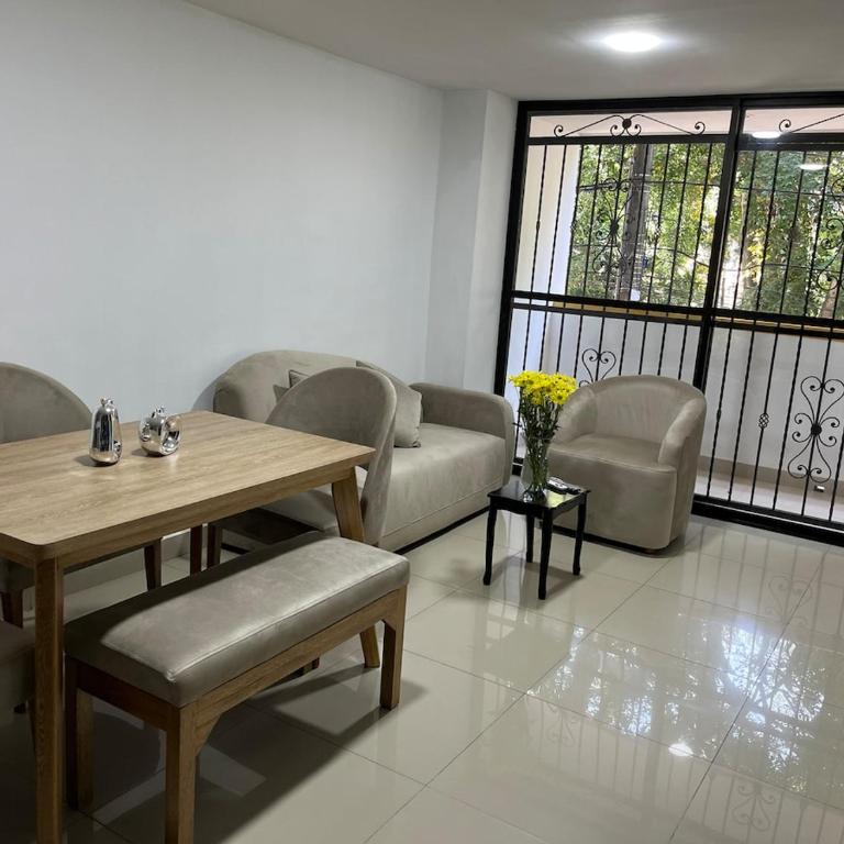 Spacious and bright - One-Bedroom Apartment - 8