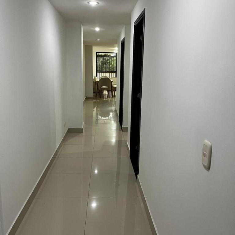 Spacious and bright - One-Bedroom Apartment - 11