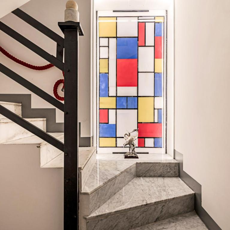 Lyrica - Your Home at the Opera! - Three-Bedroom Premium Apartment - 28