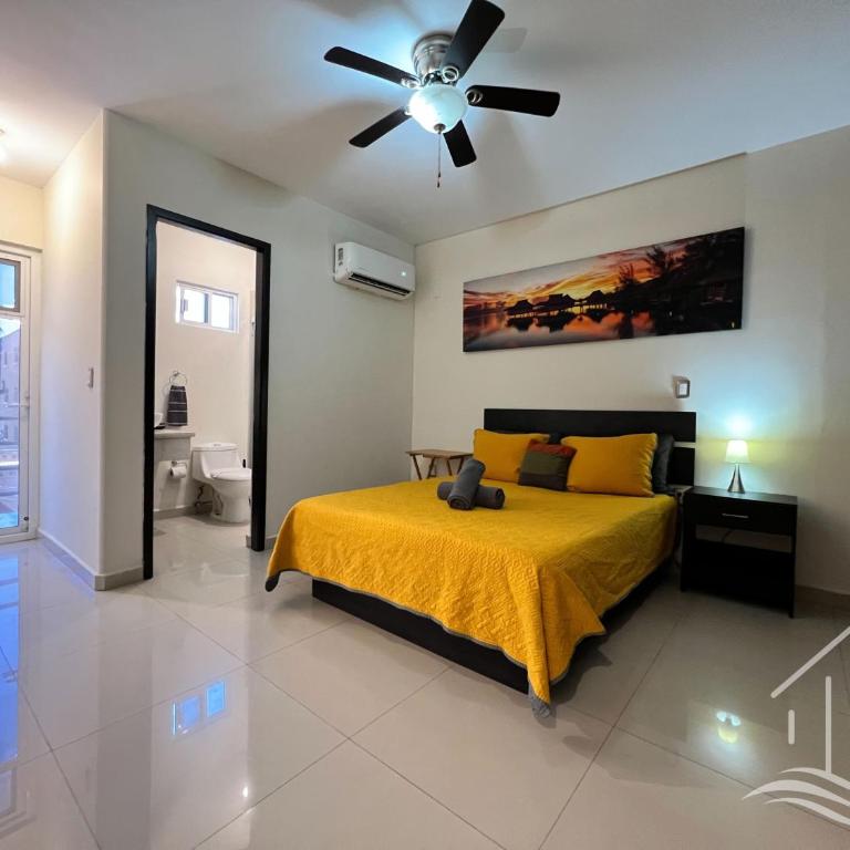 Promo-2BR-Sleeps 8-Luxe Dept-1 Min Walk to Beach - Two-Bedroom Apartment - 3