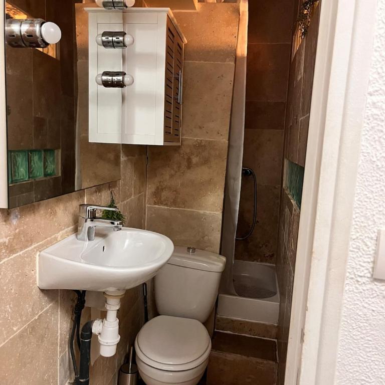 Studio cosy au cœur de Toulon - Apartment mit 1 Schlafzimmer - 7