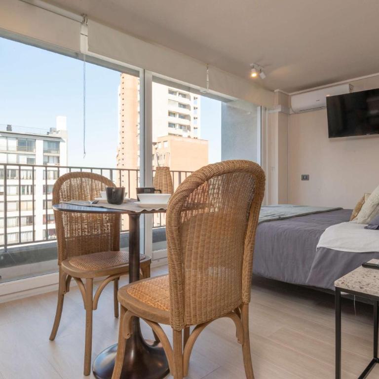 HOM l Wifi Piscina AireAcond SantaLucia Gym CoWork - Apartment - 3