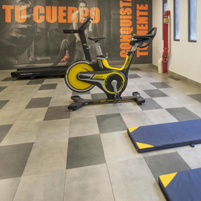 HOM l Wifi Piscina AireAcond SantaLucia Gym CoWork - Apartment - 53