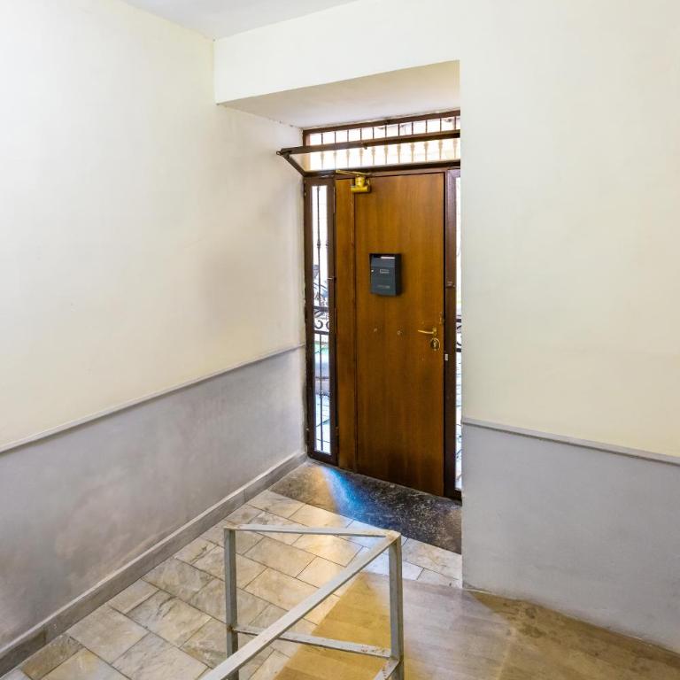Casa al rettifilo con Terrazzo - Appartamento - 53