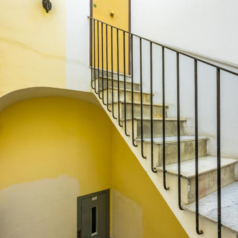 Casa al rettifilo con Terrazzo - Appartamento - 56