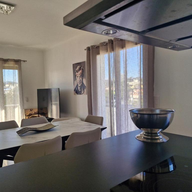 Large 3-bedroom apartment Port Vauban - Apartment mit 3 Schlafzimmern - 26