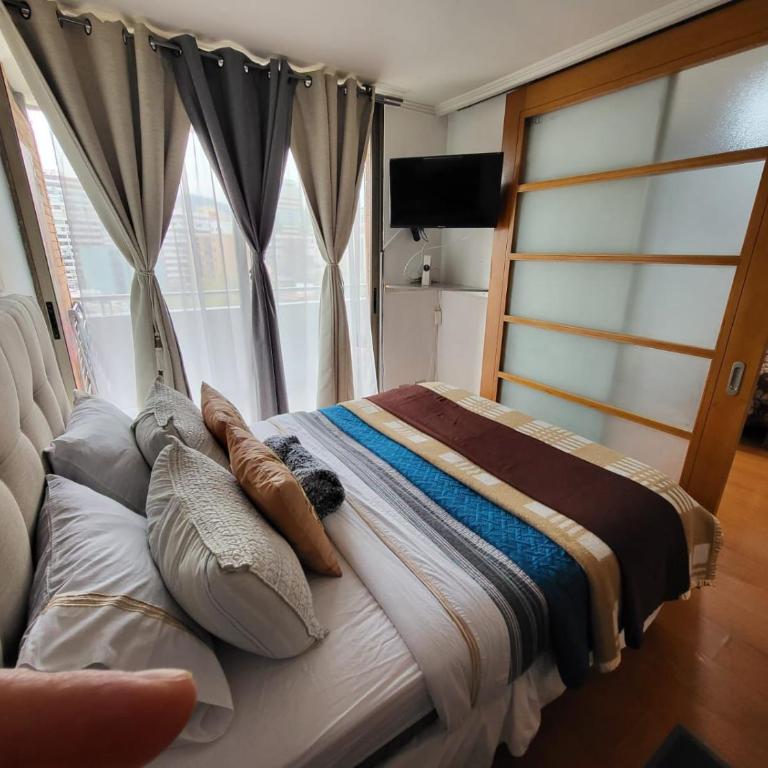 Living Suite - One-Bedroom Apartment with Terrace - 1