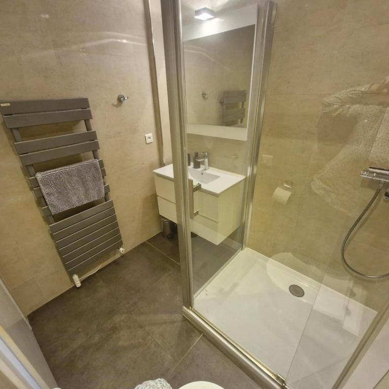 Large 3-bedroom apartment Port Vauban - Apartment mit 3 Schlafzimmern - 44