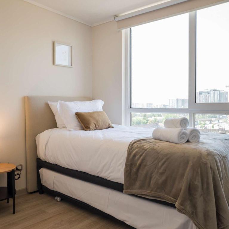 Chic Nunoa Apt Cozy Stay for 5 Balcony - Apartment - 4