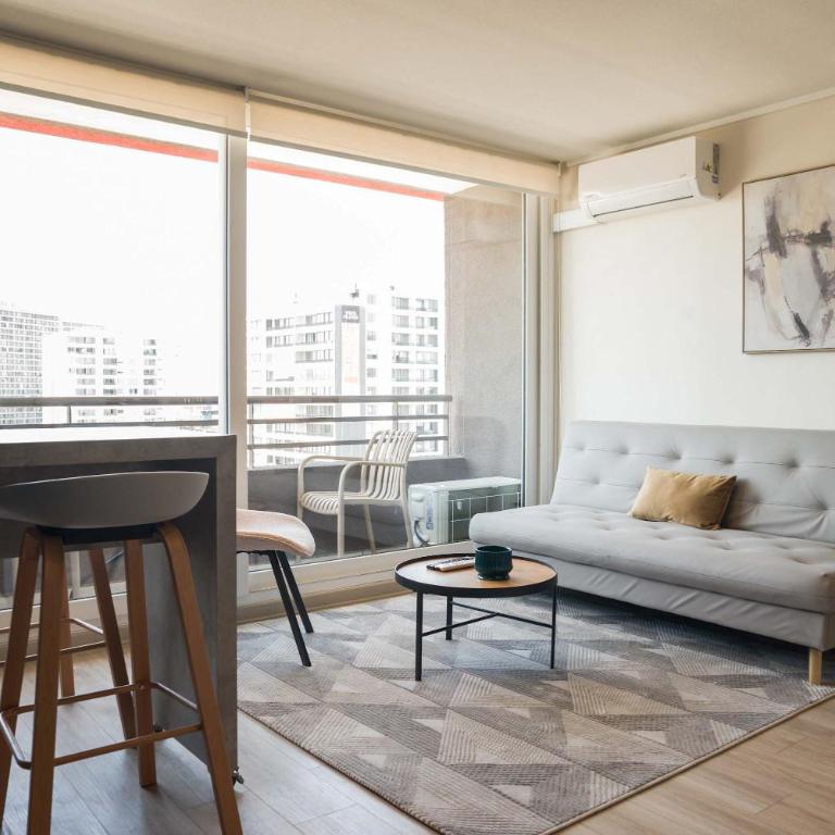 Chic Nunoa Apt Cozy Stay for 5 Balcony - Apartment - 6