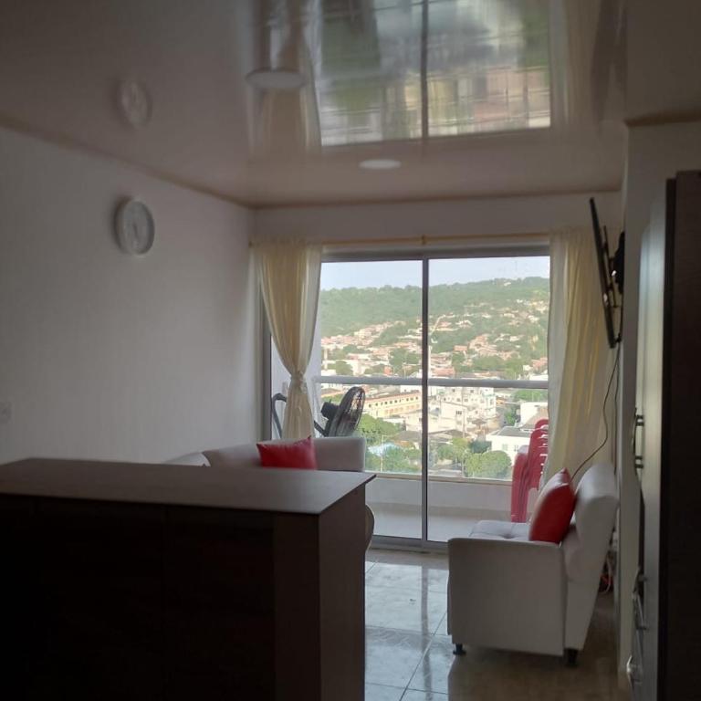 FLASH SALE! Apartment with 3 Rooms, 2 Bathrooms 5 Min to The Beach, The Walled City And Airport - Apartment - 5