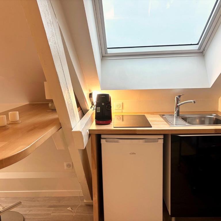 Cocon sous les toits Arrivée autonome Proche gare - Appartamento con 1 Camera da Letto - 2