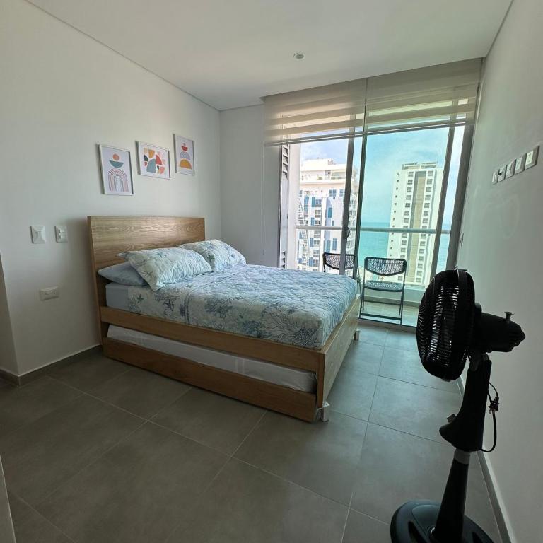 Ocean View 14th Floor Salguero Beach - Two-Bedroom Apartment - 58