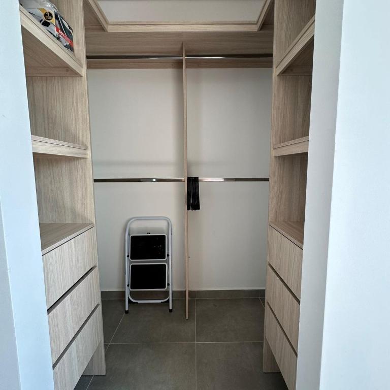 Ocean View 14th Floor Salguero Beach - Two-Bedroom Apartment - 63