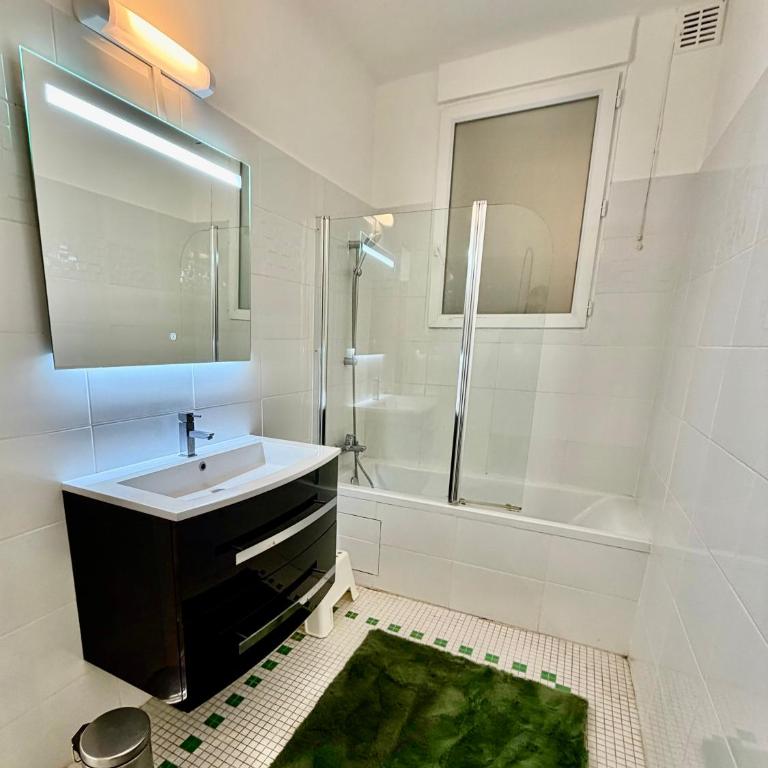 Tour Eiffel ,Champs-Élysées, Flandrin - Appartement 2 Chambres avec Terrasse - 19