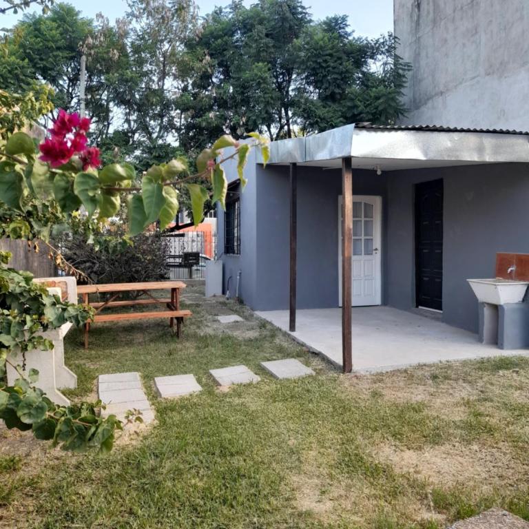 Ave del Paraíso - Casa de 2 dormitorios - 1