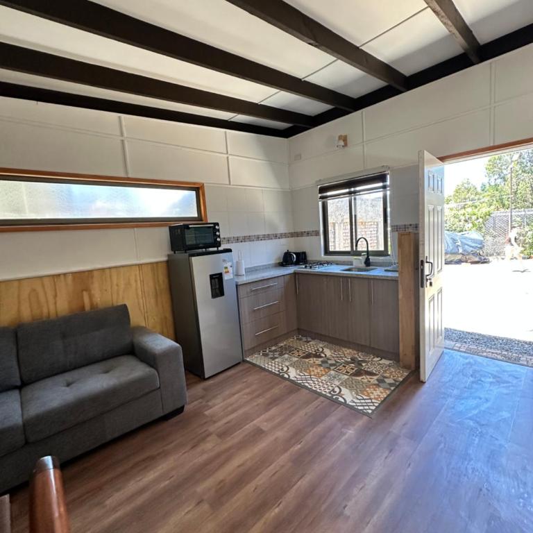 Ecoraleo - One-Bedroom House - 4