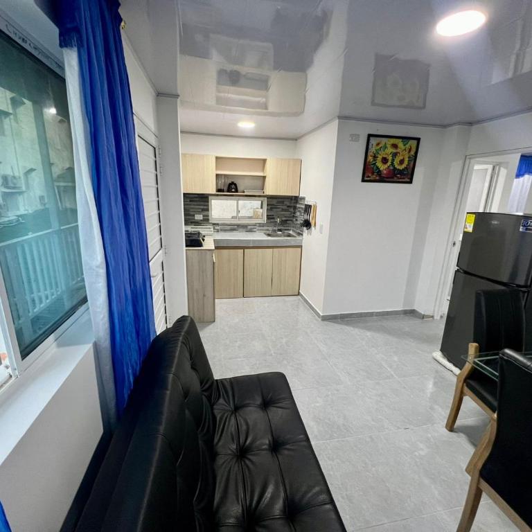 Apartaestudios Limsor Town - Apartamento Deluxe de 1 dormitorio - 2
