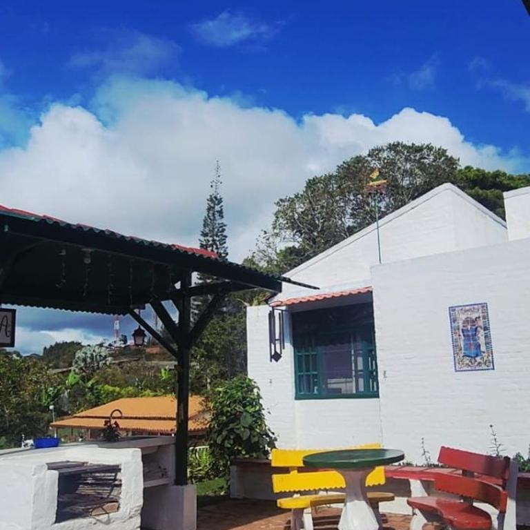 La Lolita - Four-Bedroom House - 6