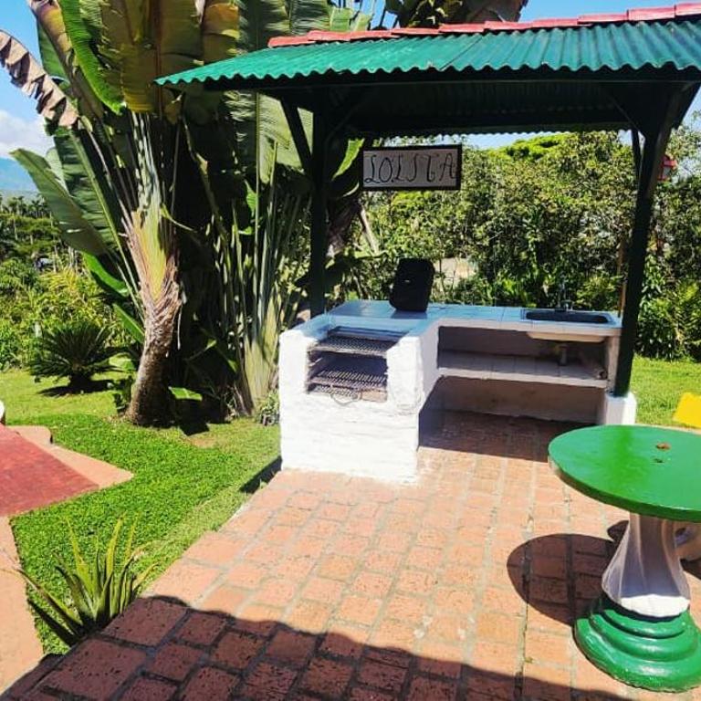 La Lolita - Four-Bedroom House - 9
