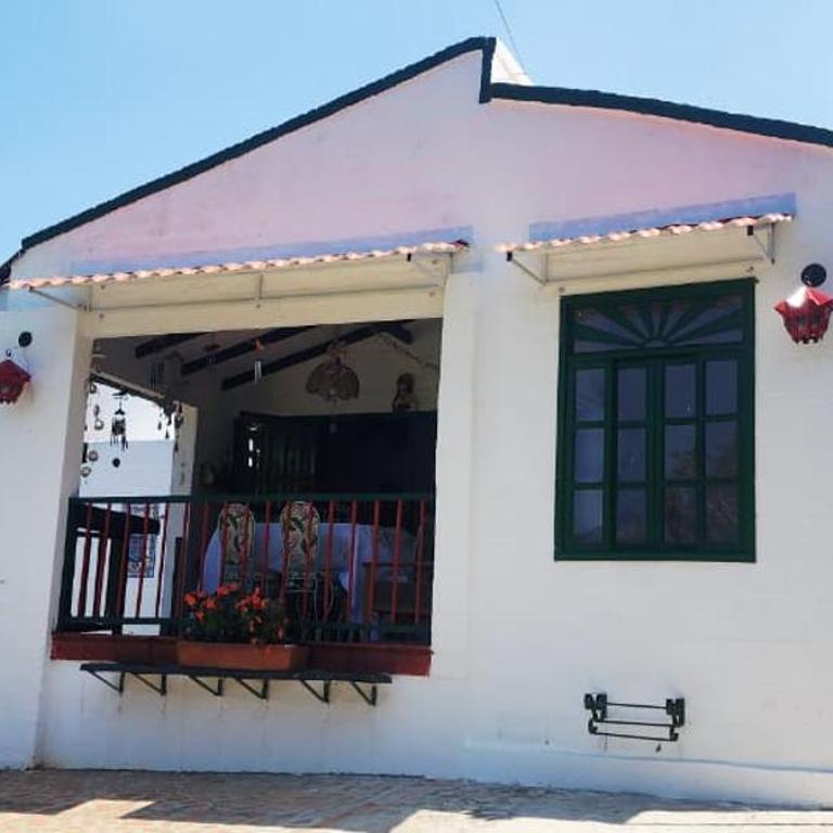 La Lolita - Four-Bedroom House - 13