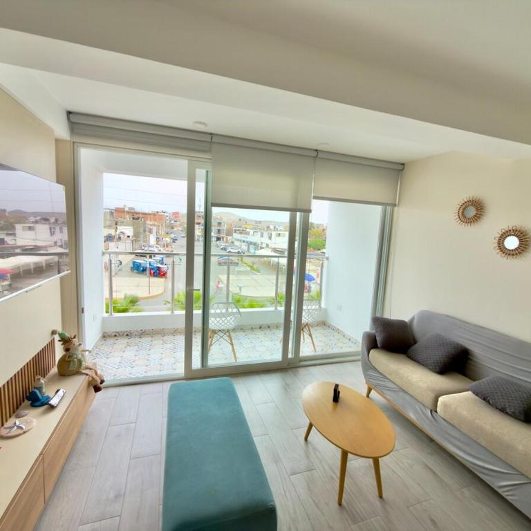 Modern apartment a short walk from the boulevard and beach - Two-Bedroom Apartment - 34