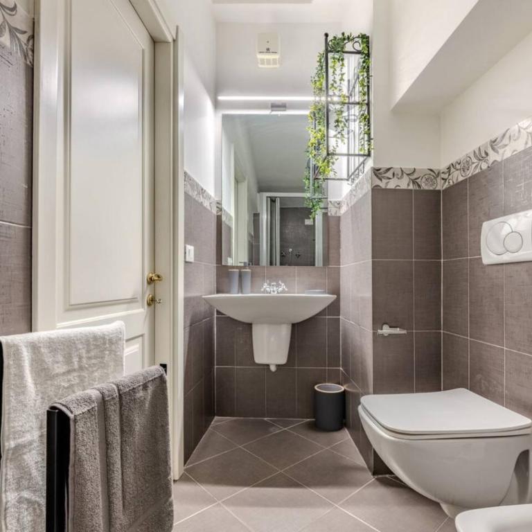 Aquarium Luxury Loft 1 - Exclusive Waterfront View - Appartamento con 2 Camere da Letto, Terrazza e Vista Mare - 4