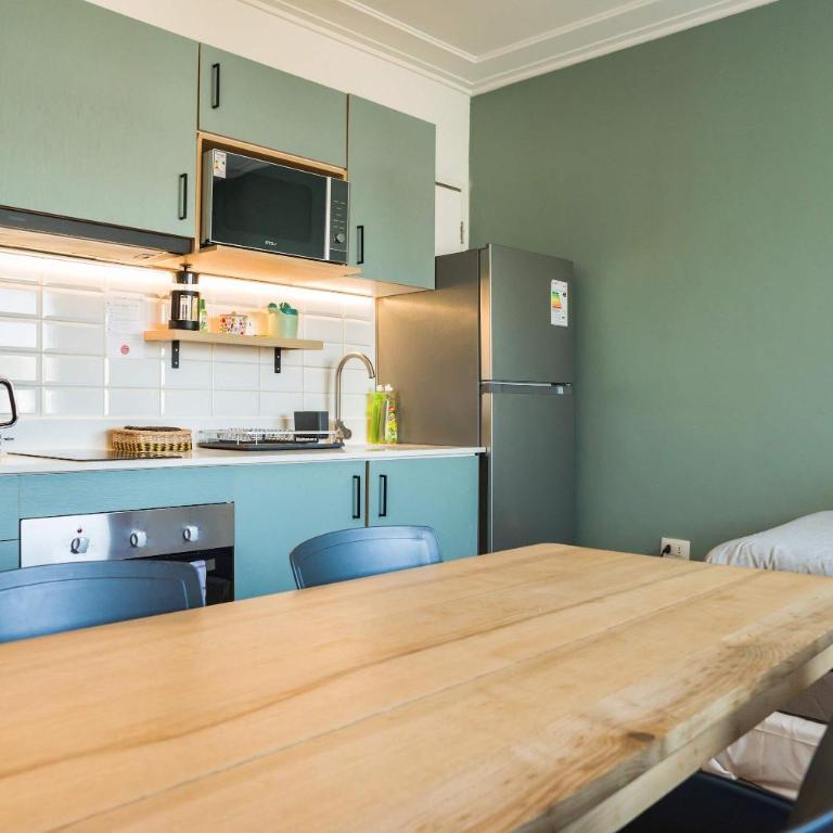 Modern Comfort in Providencia Ideal for 3 - Apartment - 3