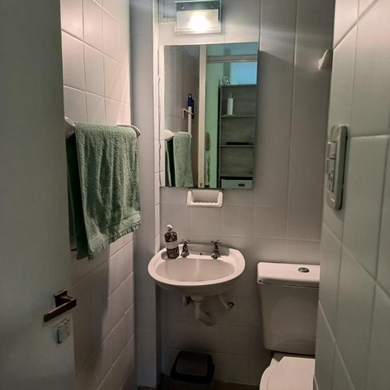 Monoambiente en pleno centro de Adrogué - Apartamento de 1 dormitorio - 20
